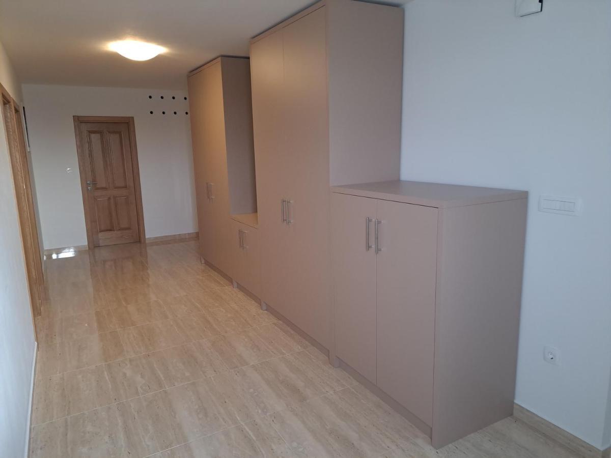 Apartman Vidas Palit Exteriör bild