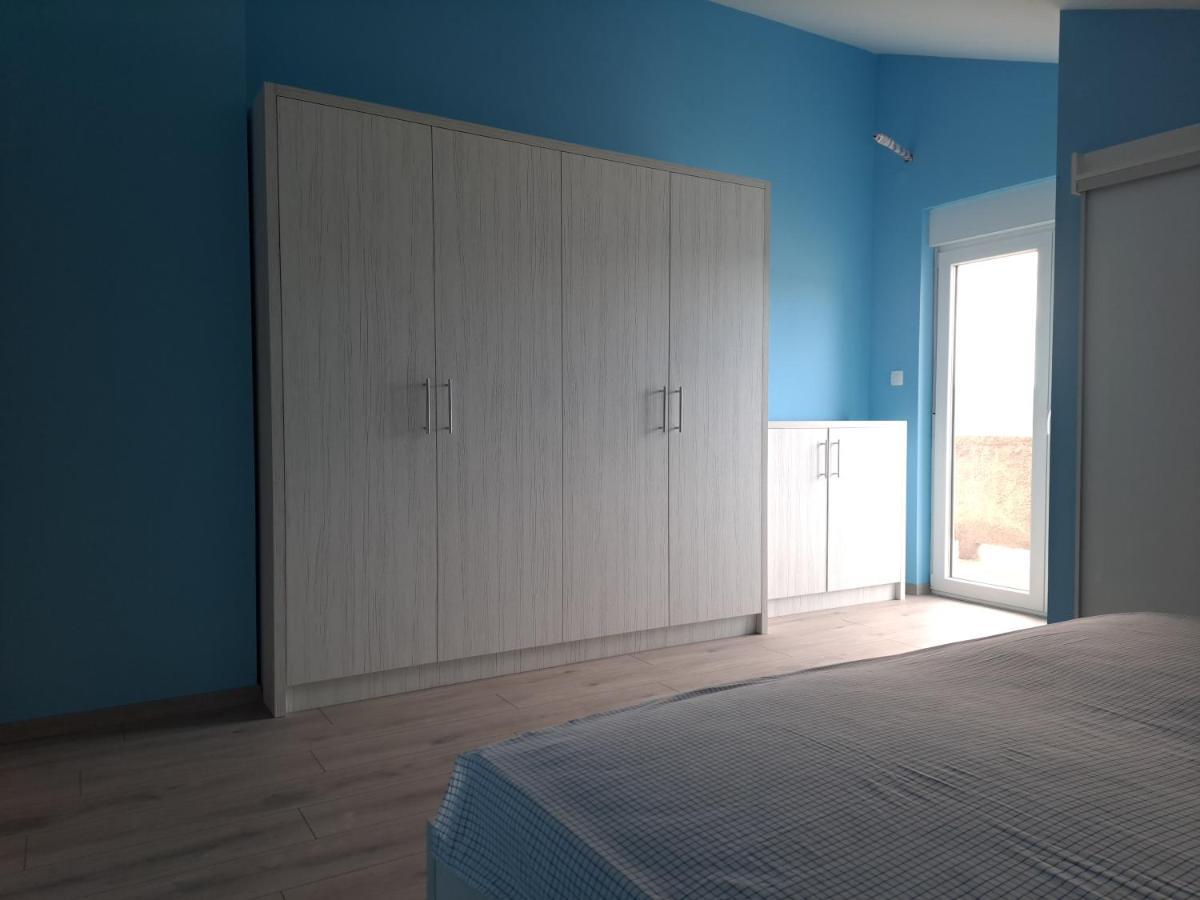 Apartman Vidas Palit Exteriör bild